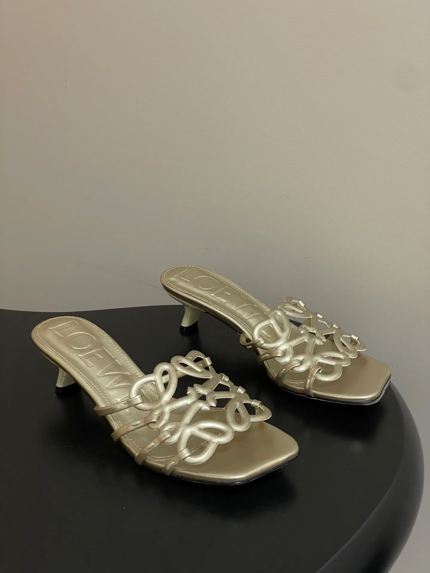 Босоножки Женские Loewe 11464041