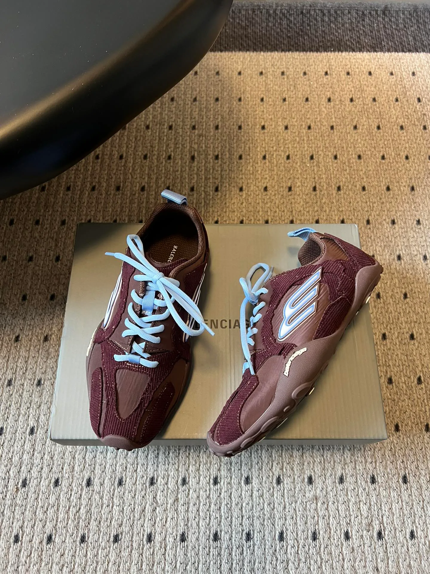 Кроссовки Женские Balenciaga 5017692