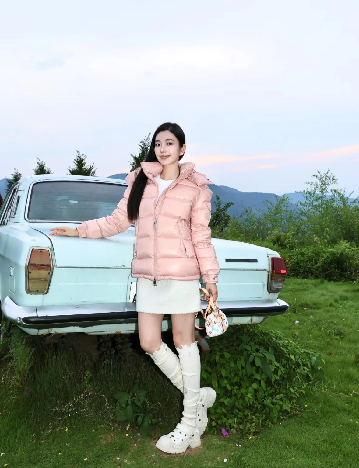 Куртки И Пуховики Женские Moncler 3354424