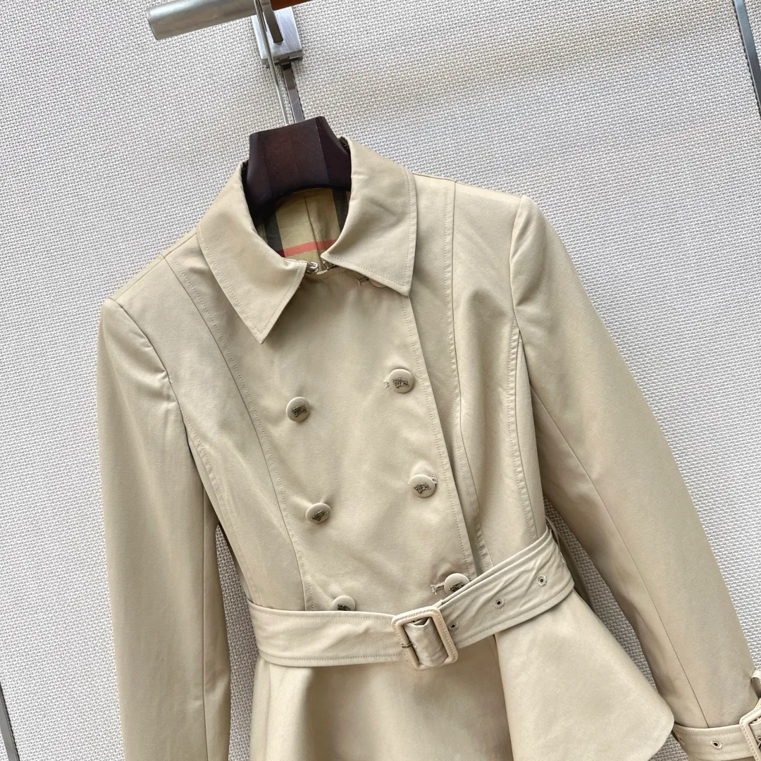Тренчи Женские Burberry 18032366