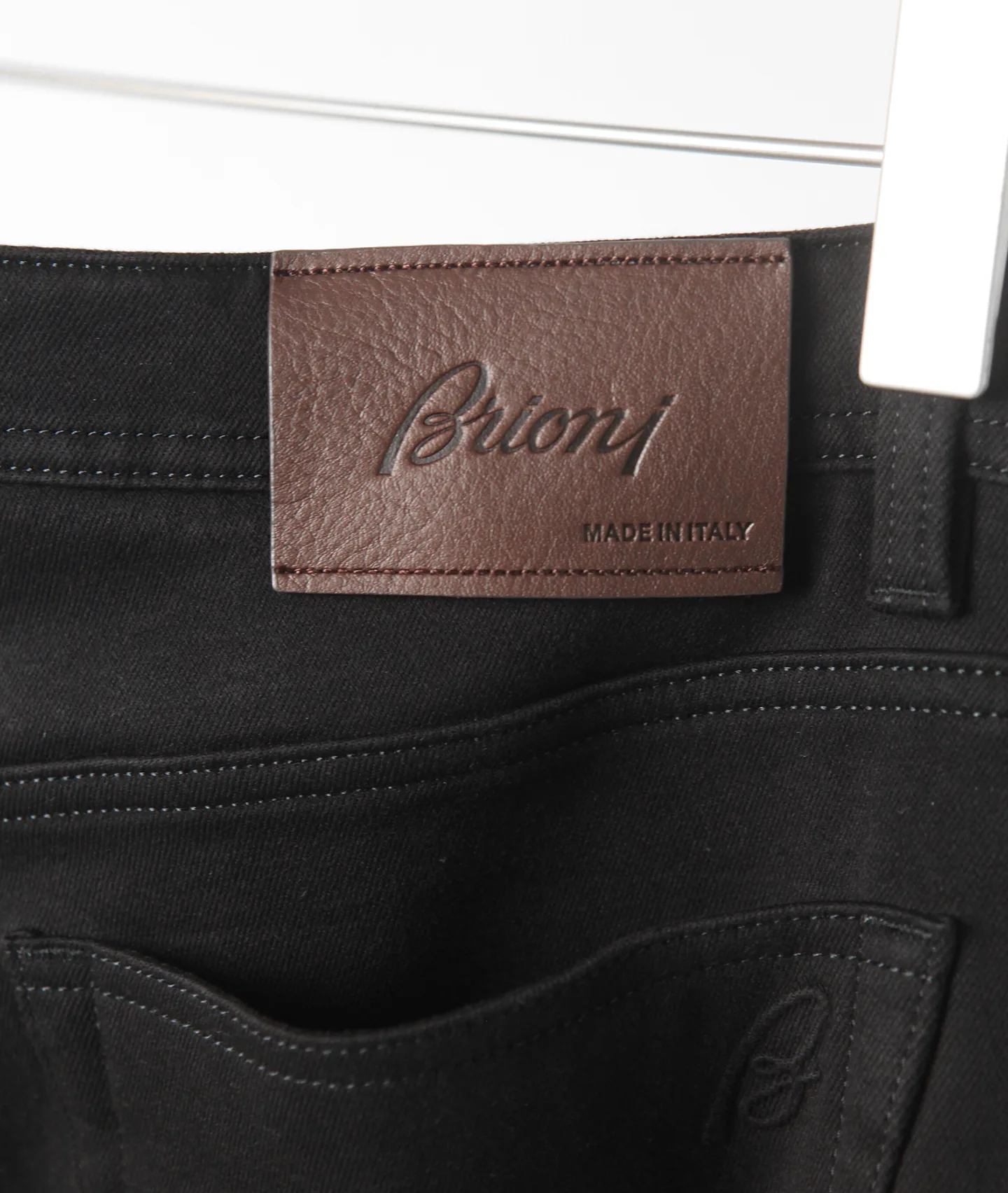 Джинсы Мужские Brioni 18368976
