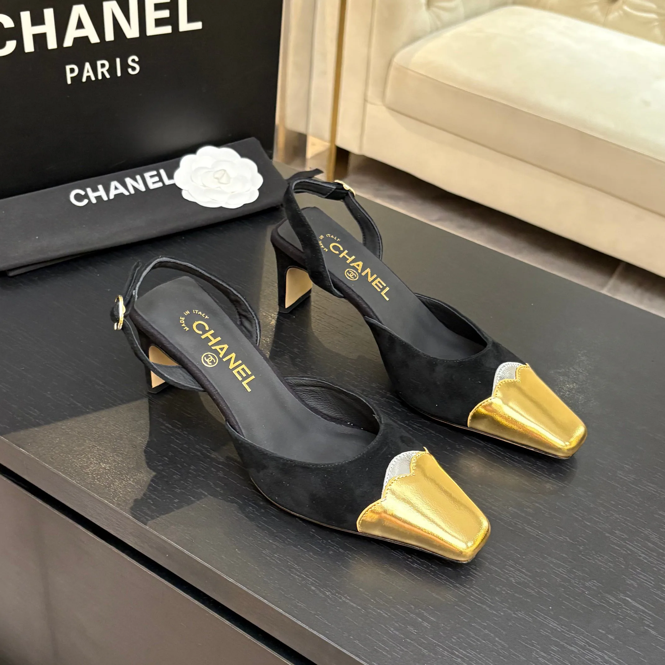 Туфли Женские Chanel 17448372
