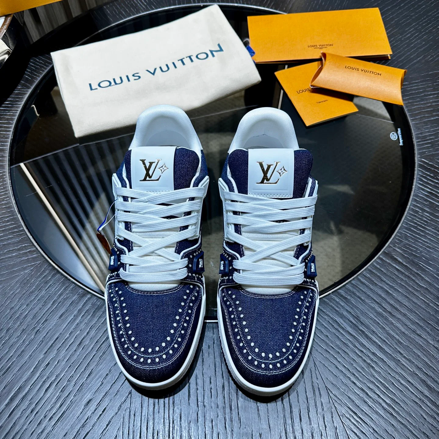 Кроссовки Женские Louis Vuitton 857720