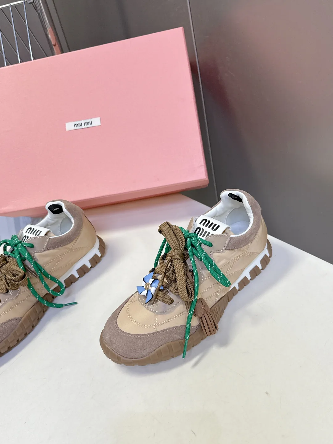 Кроссовки Женские Miu Miu 68393