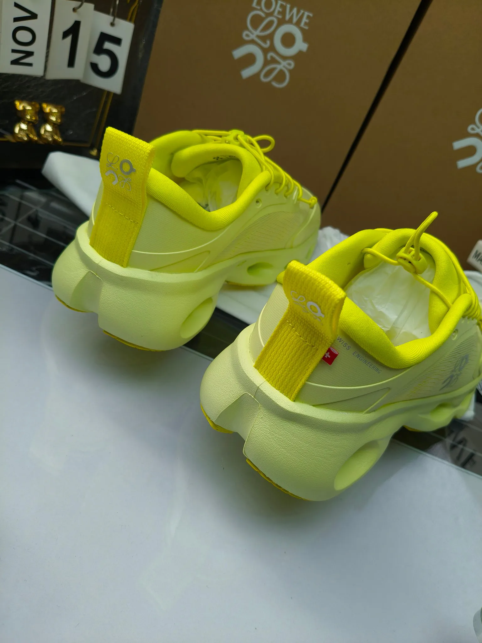 Кроссовки Женские Loewe 1885476