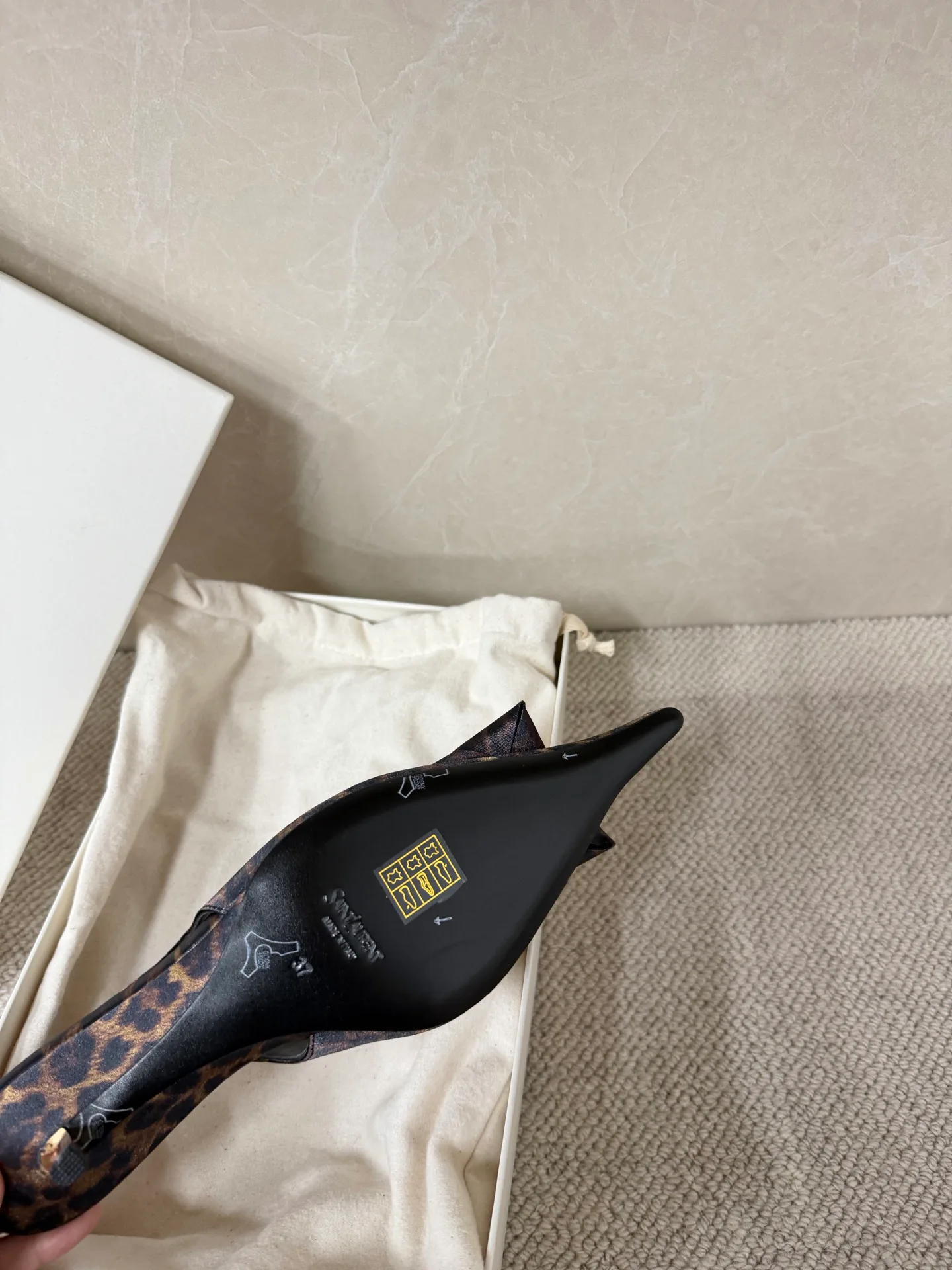 Туфли Женские Saint Laurent 10009096