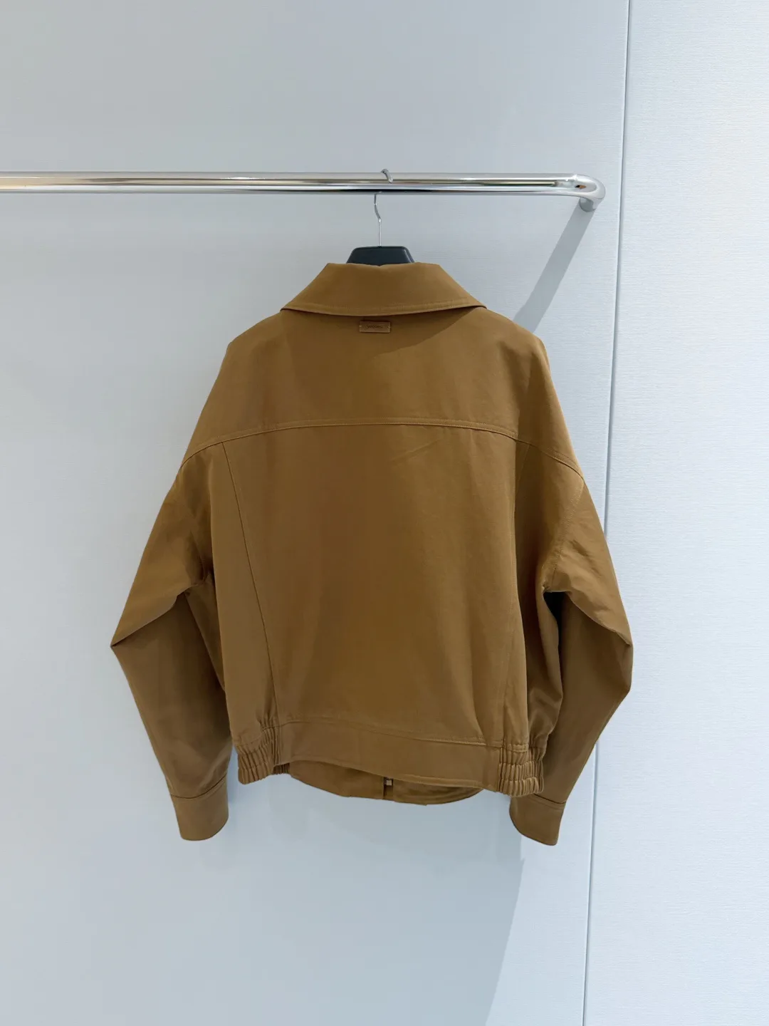 Куртки И Пуховики Женские Saint Laurent 18439944