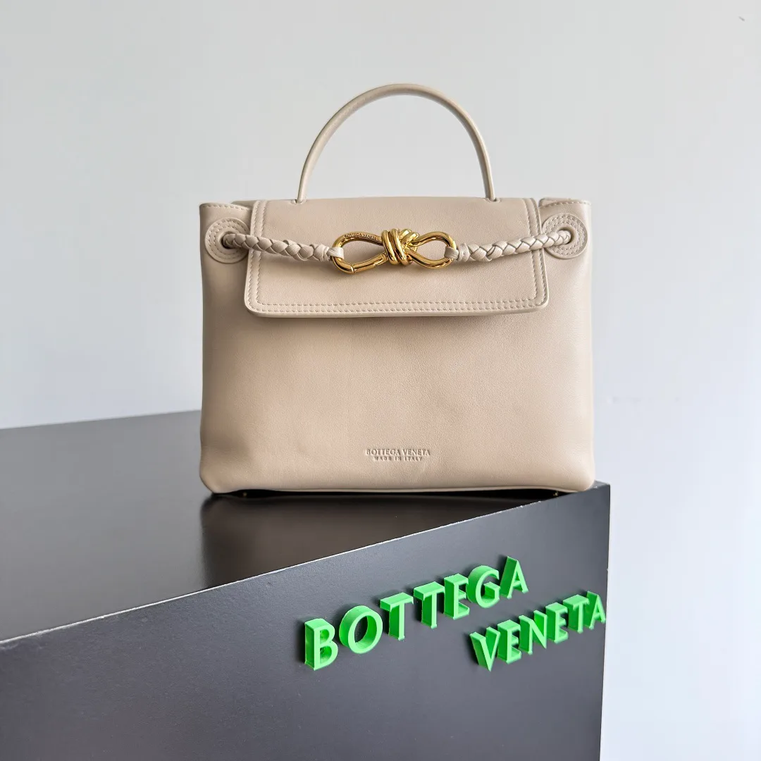 Сумки На Ремне Женские Bottega Veneta 645761