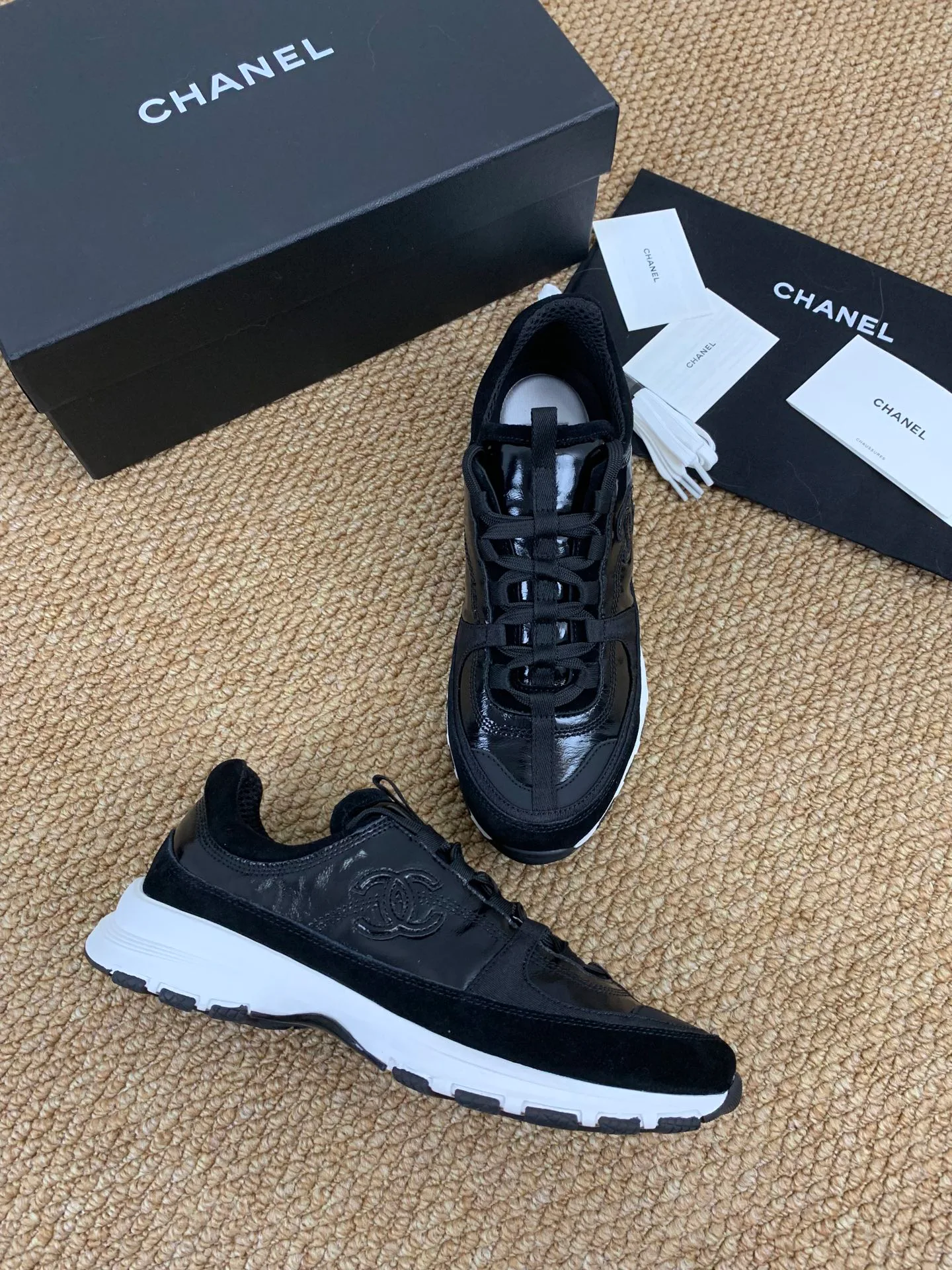 Кроссовки Женские Chanel 17545241
