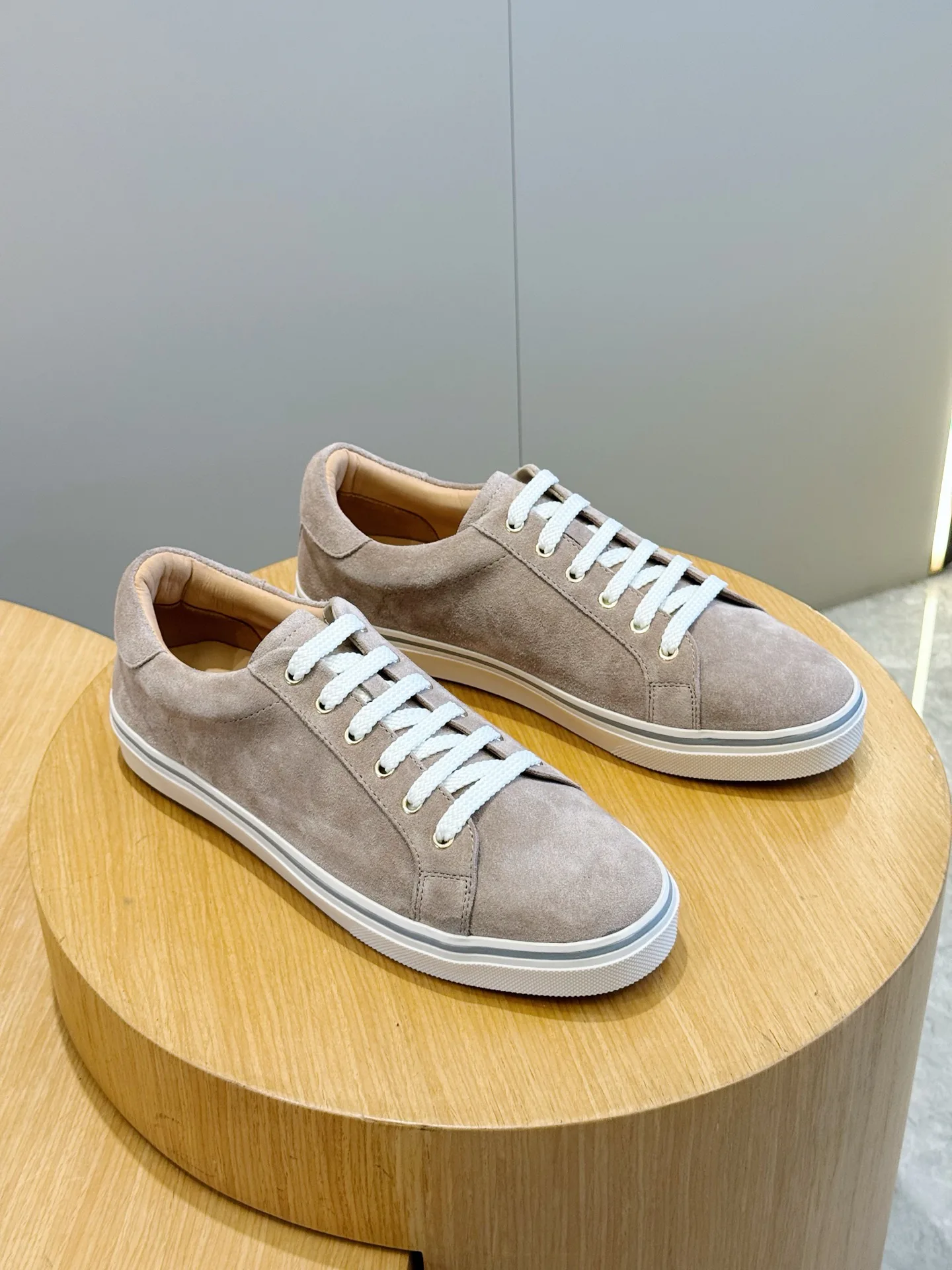 Кроссовки Мужские Brunello Cucinelli 18679734