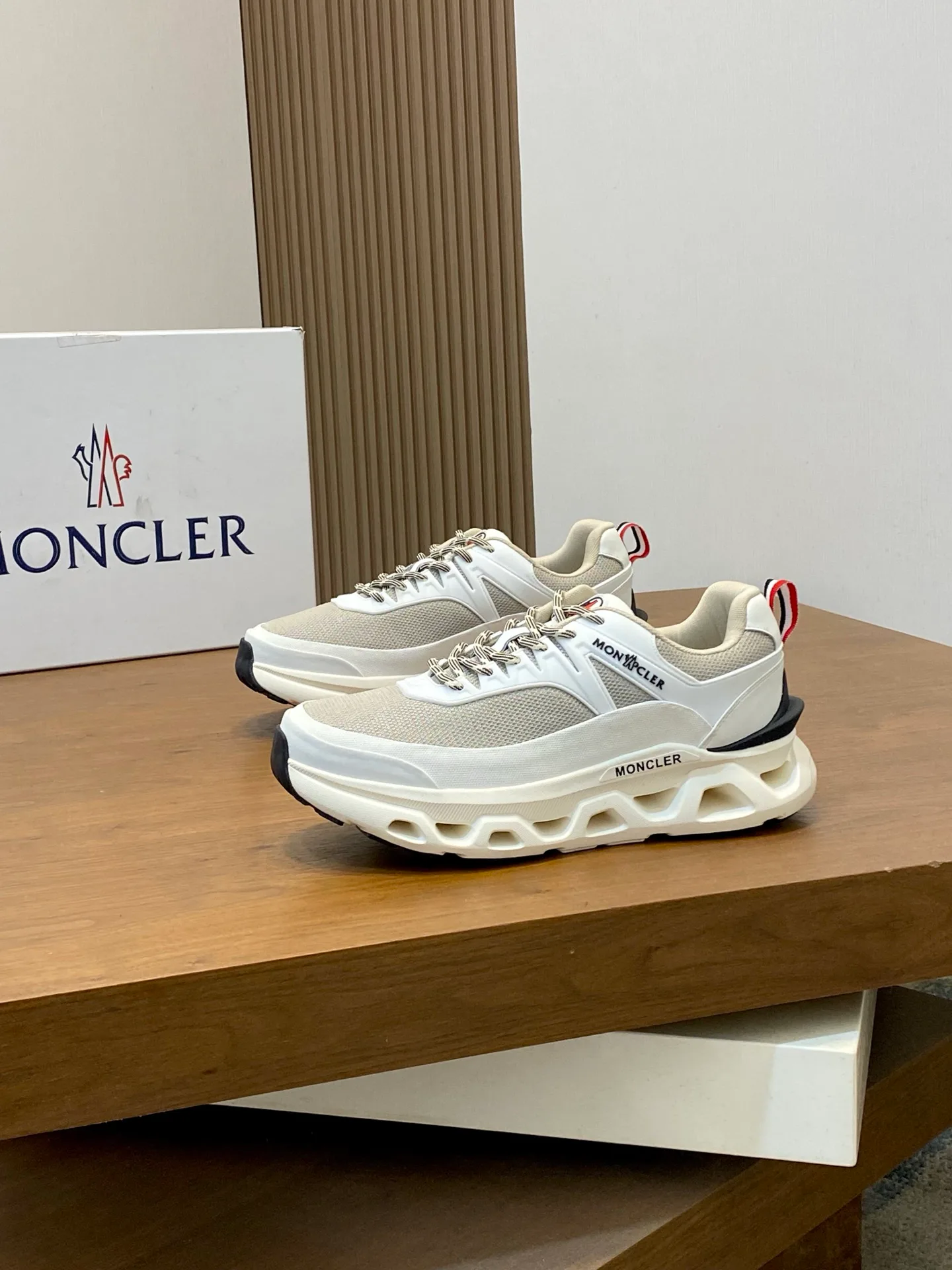 Кроссовки Мужские Moncler 11829053