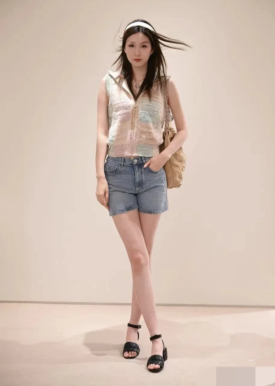 Топы Женские Chanel Топы Женские Chanel