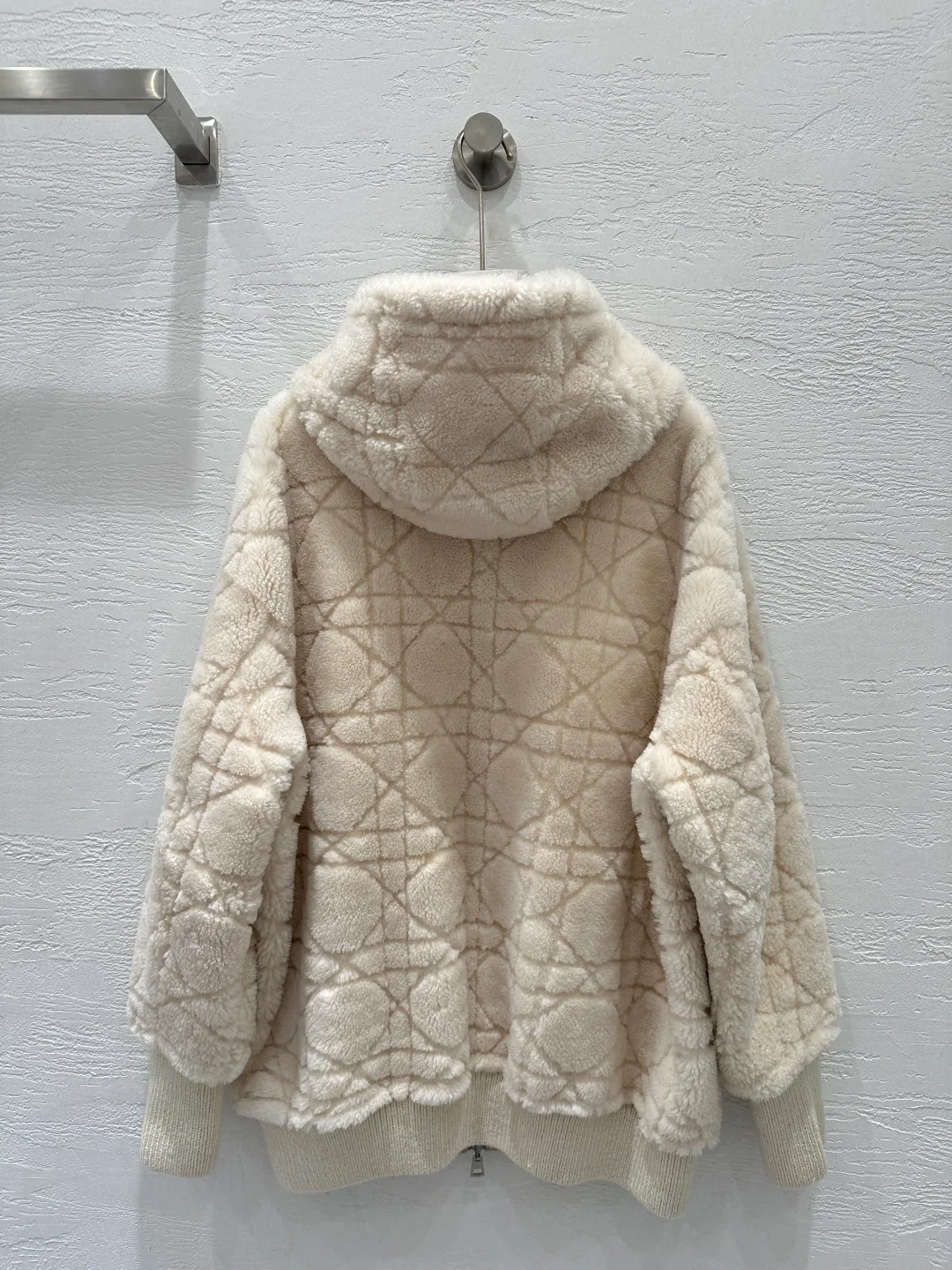 Куртки Женские Christian Dior 150103