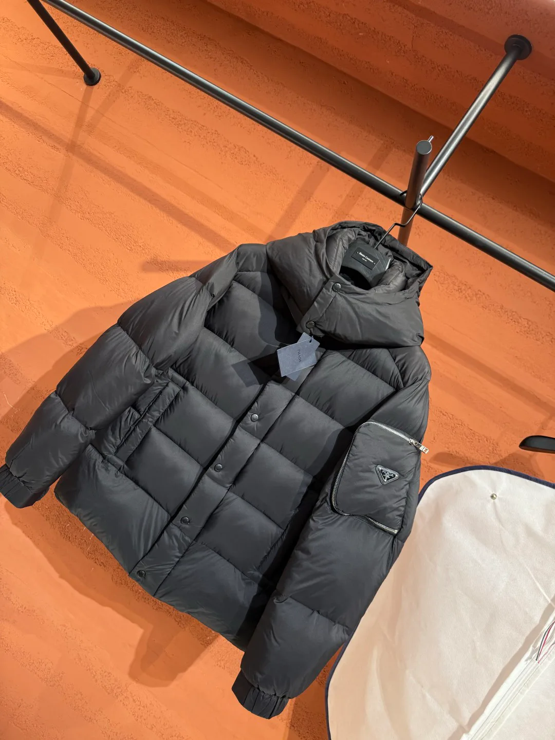 Куртки И Пуховики Женские Prada 18335685
