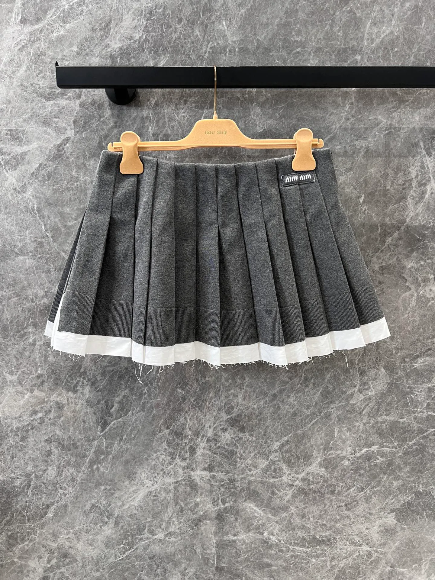Юбки Женские Miu Miu Юбки Женские Miu Miu