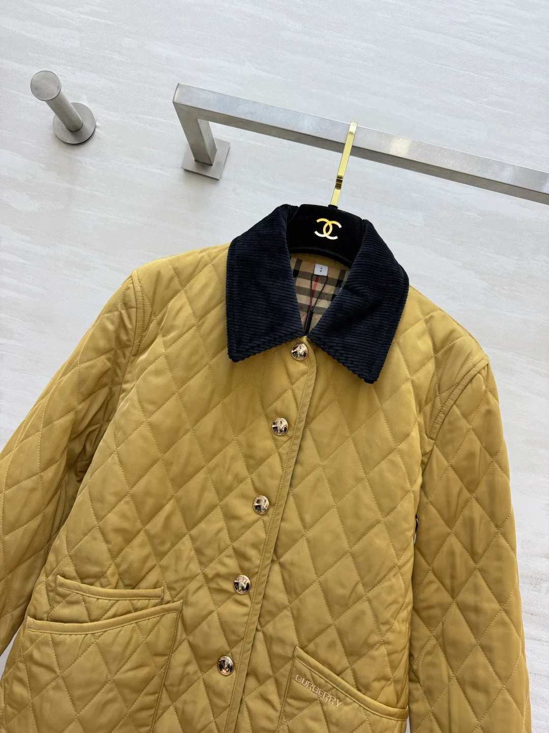 Куртки И Пуховики Женские Burberry 18478809
