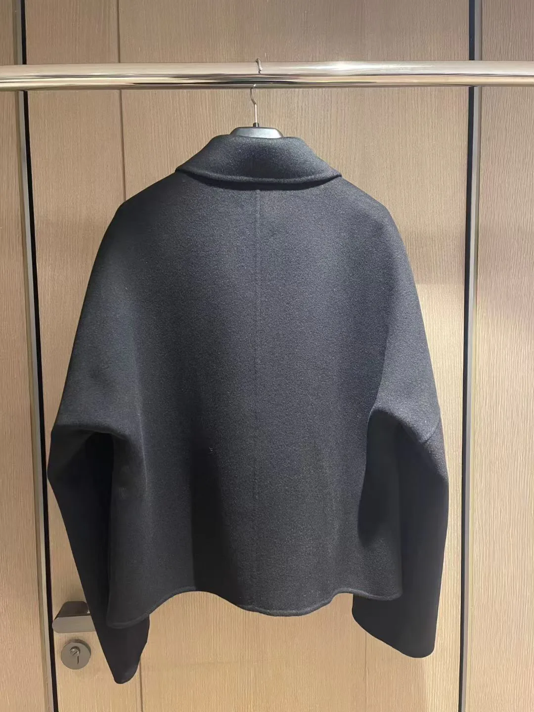 Пальто Женские Hermes 18465504