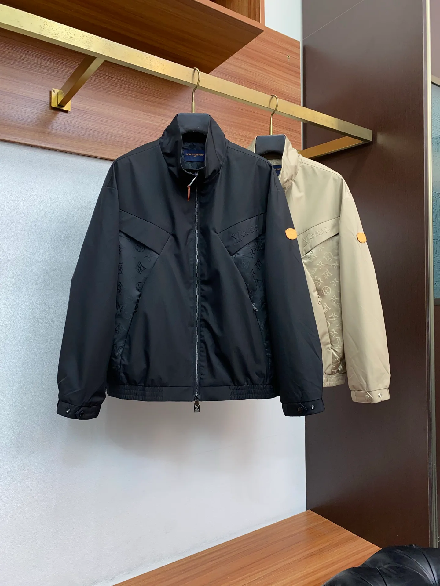 Куртки И Пуховики Мужские Louis Vuitton 5093803