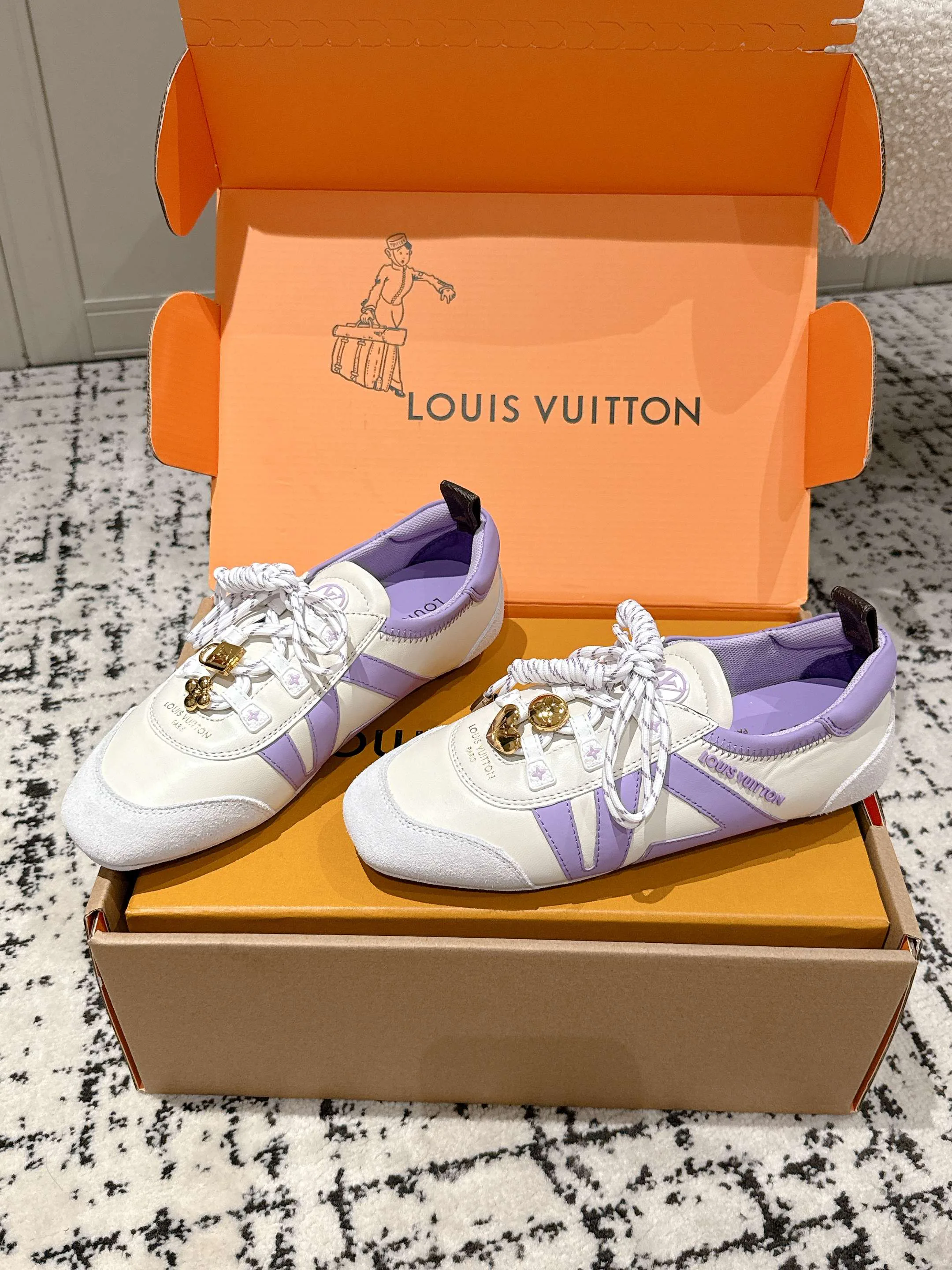 Кроссовки Женские Louis Vuitton 286111