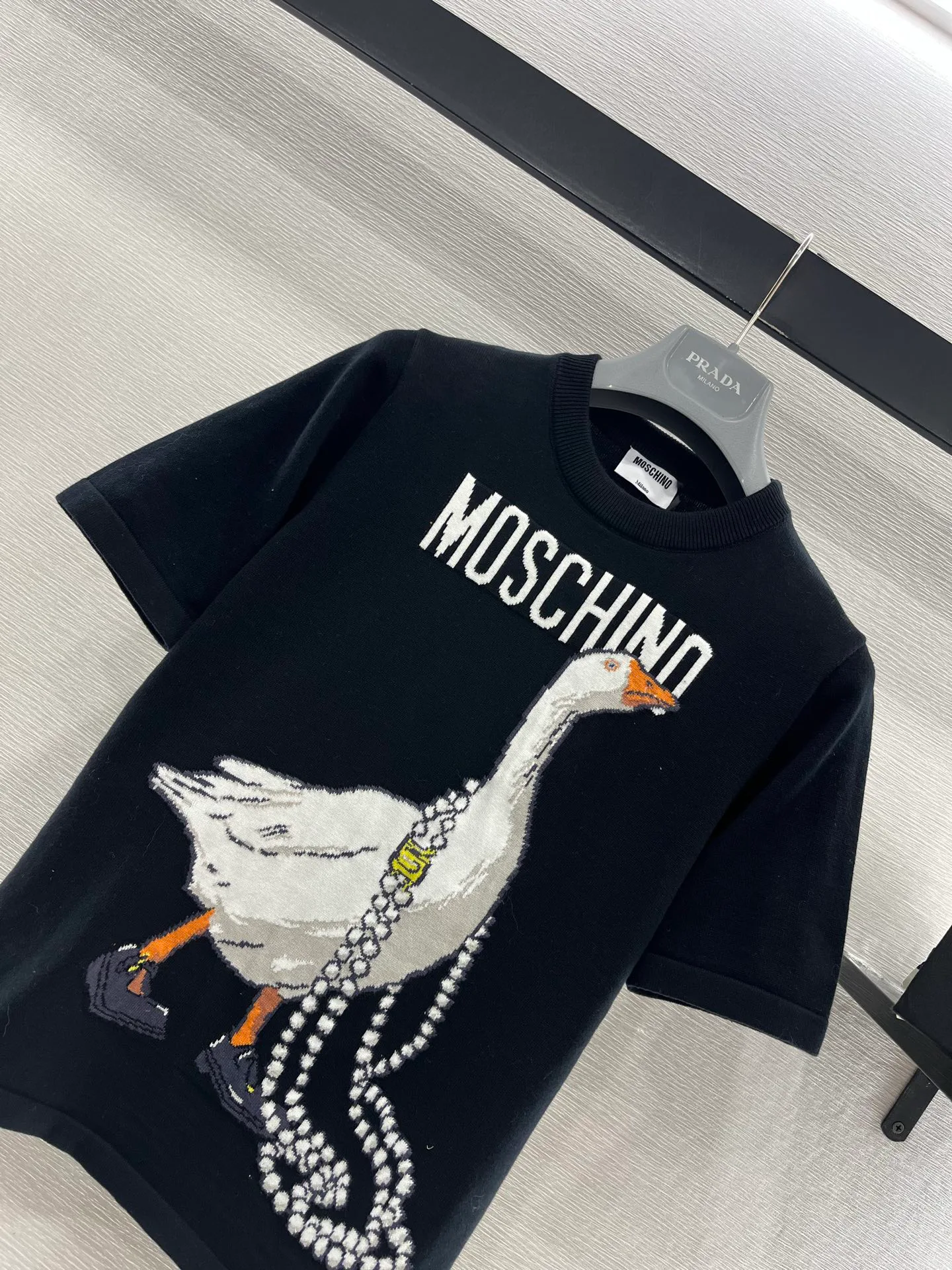 Футболки Женские Moschino 1352054