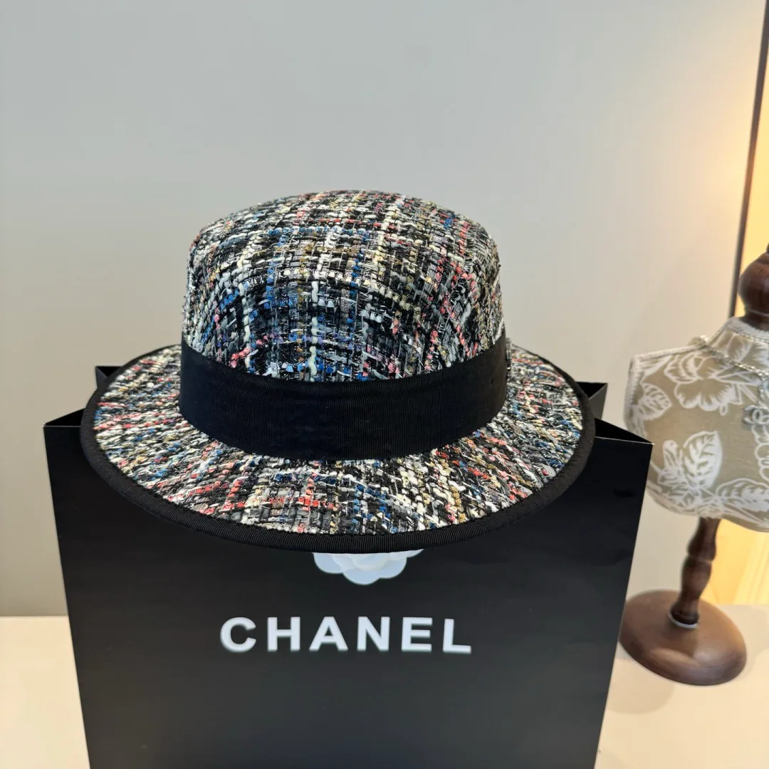 Головные Уборы Chanel 1813441