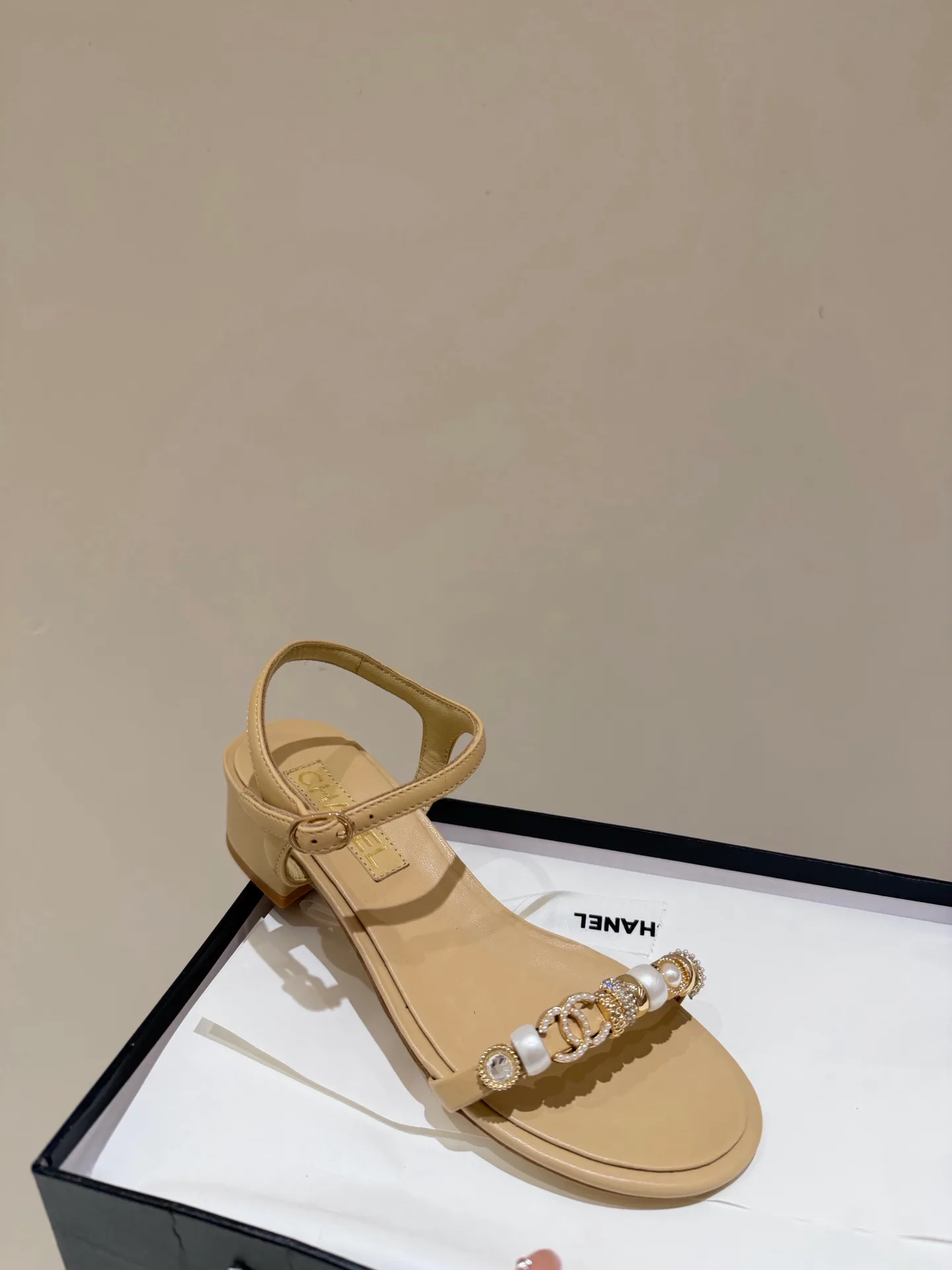 Босоножки Женские Chanel 11316776