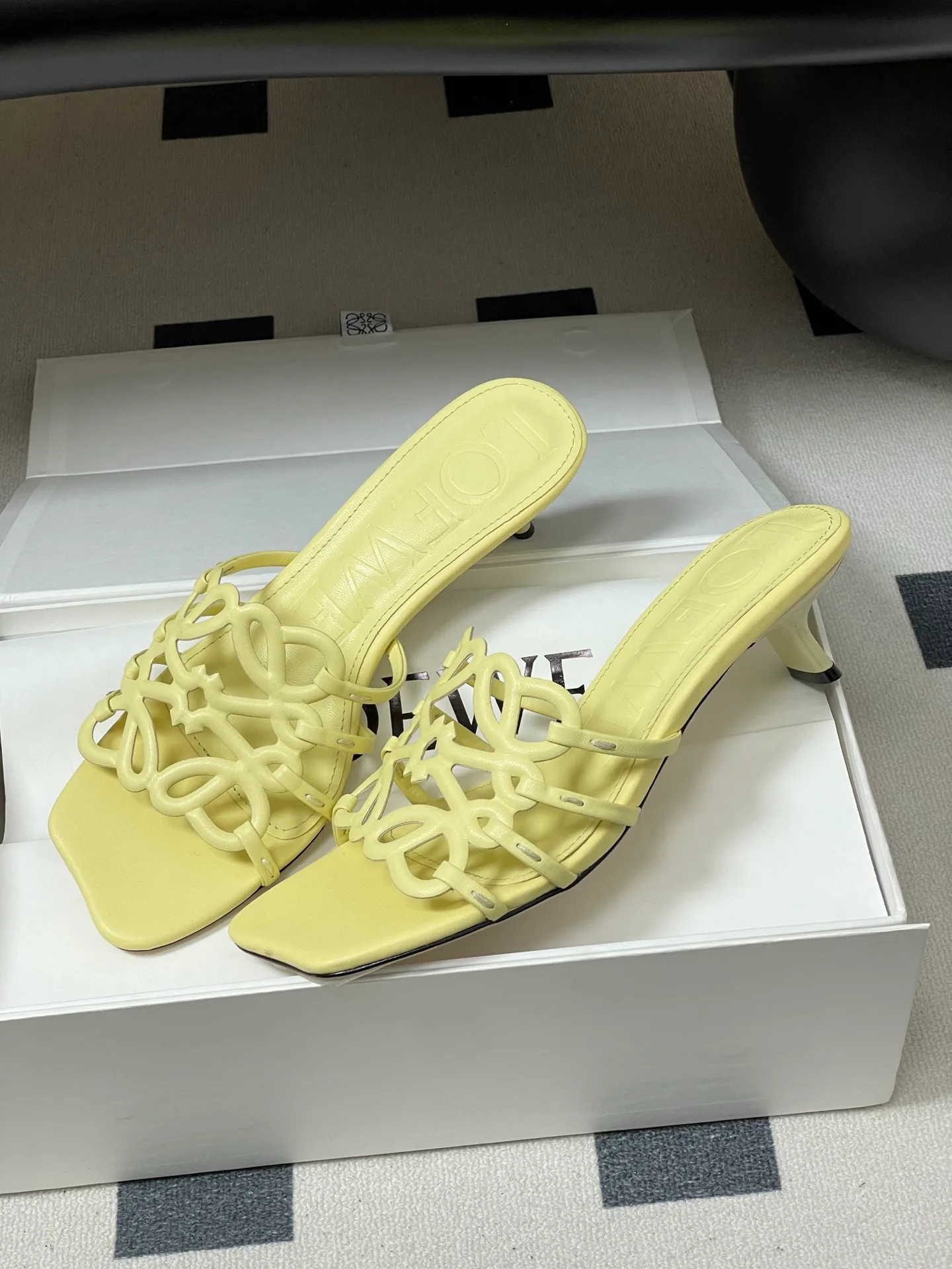 Босоножки Женские Loewe 11462649