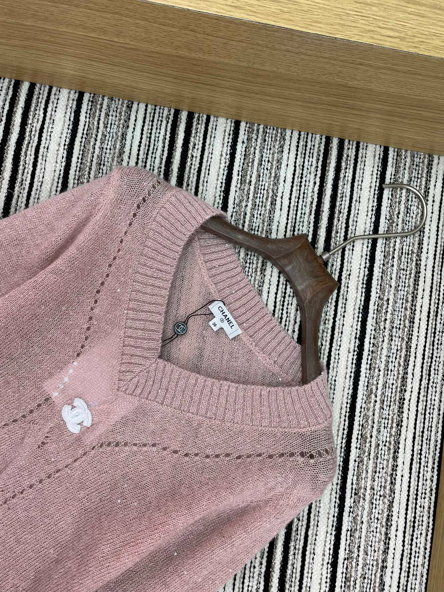 Джемперы И Свитеры Женские Chanel 1885051