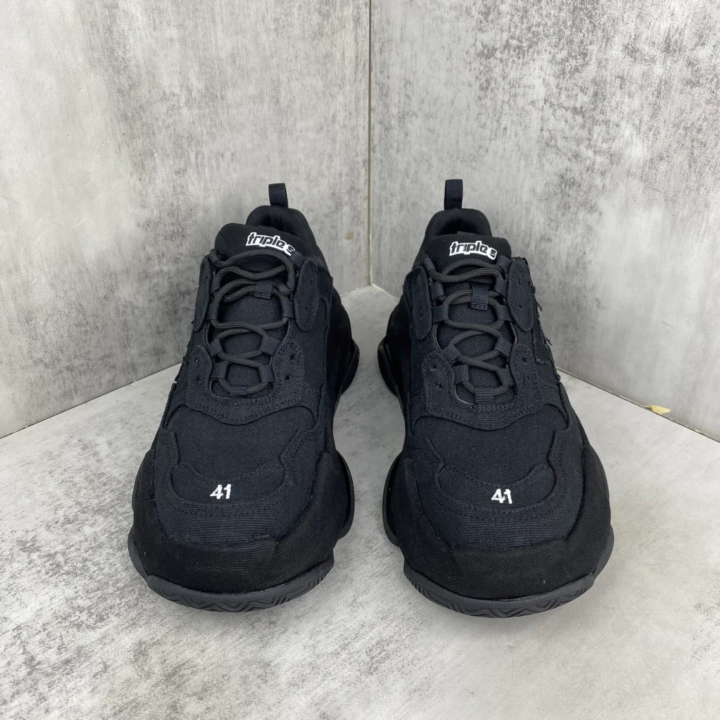 Кроссовки Женские Balenciaga 11216252
