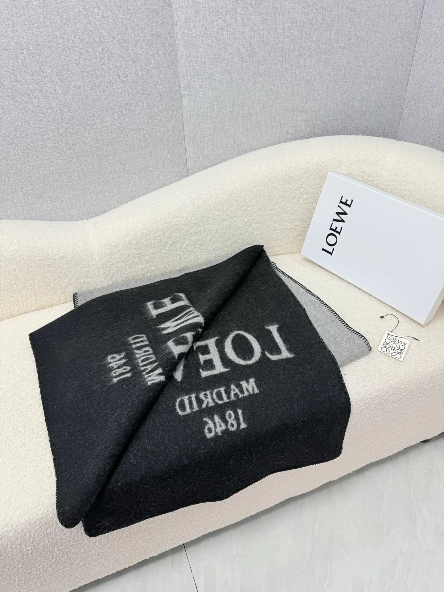 Шарфы Loewe 18275025