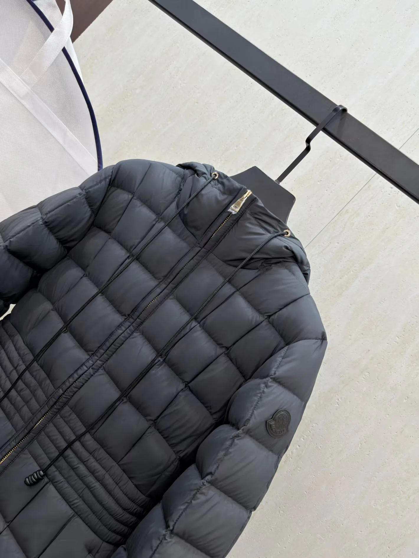 Куртки И Пуховики Женские Moncler 18820664