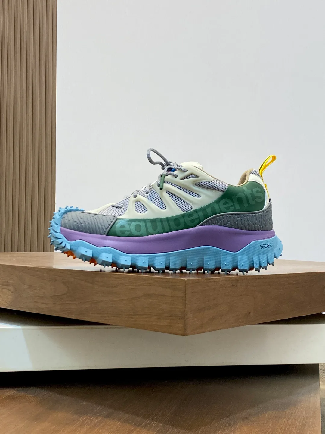 Кроссовки Мужские Moncler 11019250