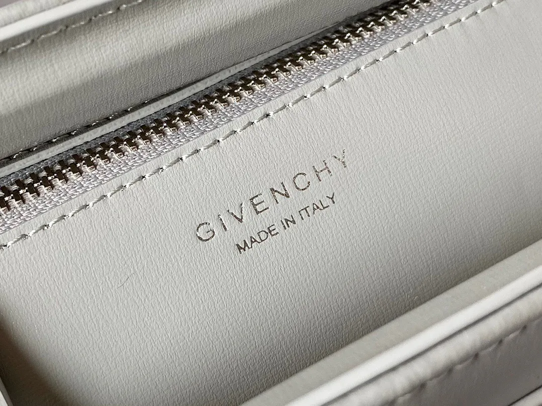 Сумки На Ремне Женские Givenchy 17435