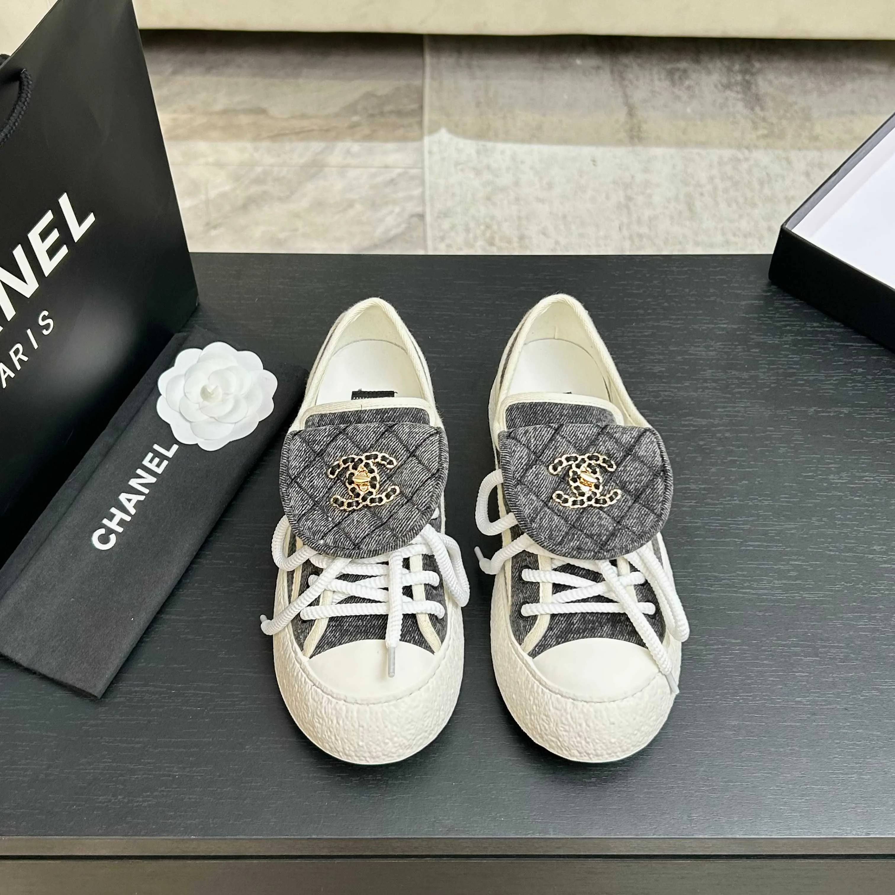 Кроссовки Женские Chanel 12807382