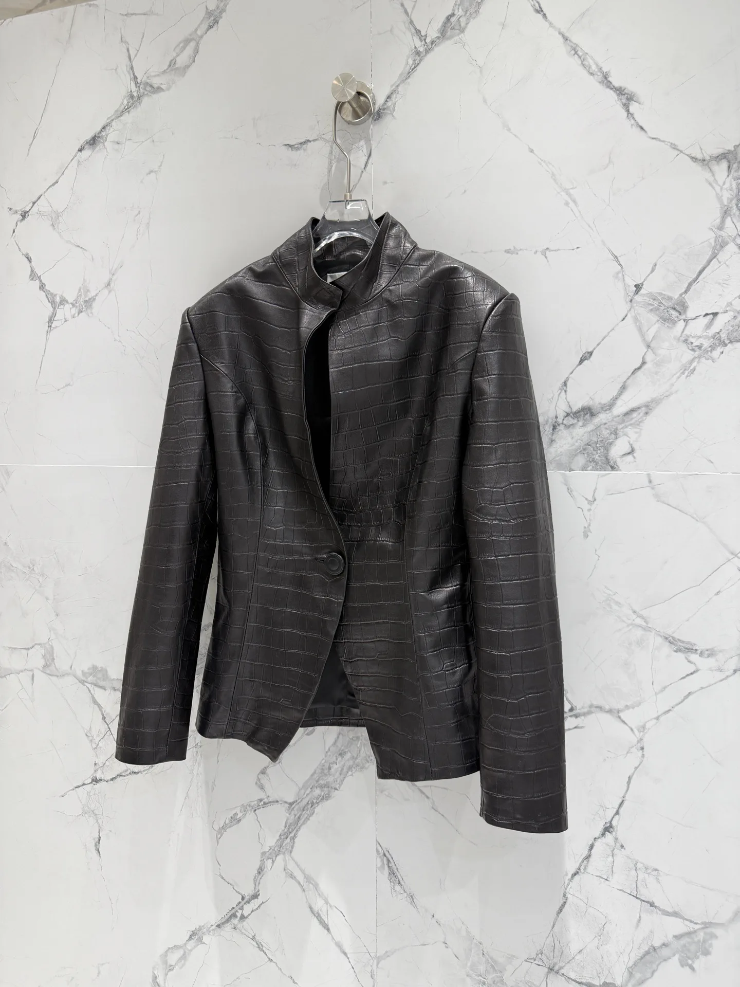 Кожаные Куртки И Дублёнки Женские Saint Laurent 11759323