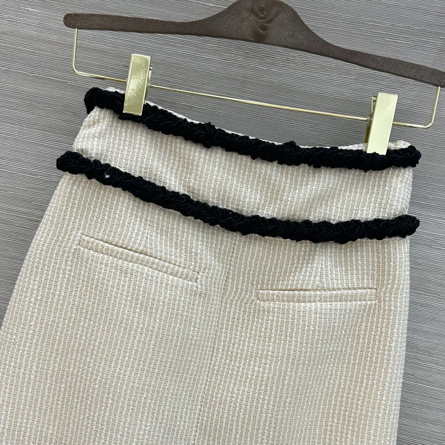 Юбки Женские Chanel 18349585