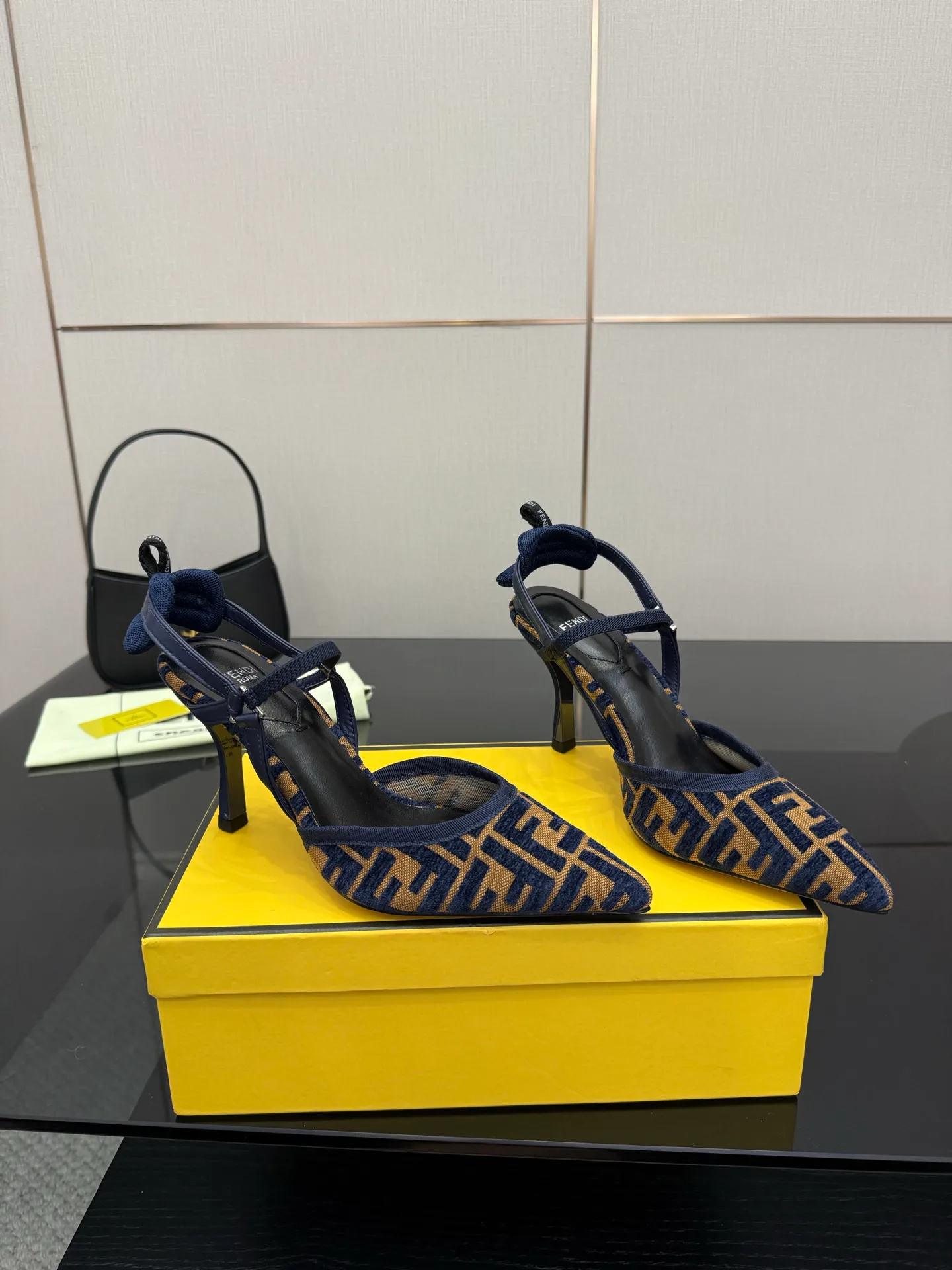 Туфли Женские Fendi 46993