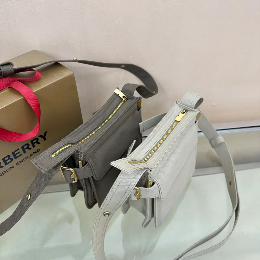 Классические Сумки Женские Burberry 1673196