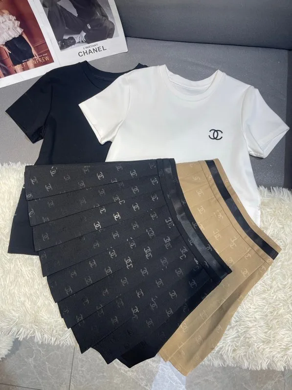 Костюмы Женские Chanel 13136549