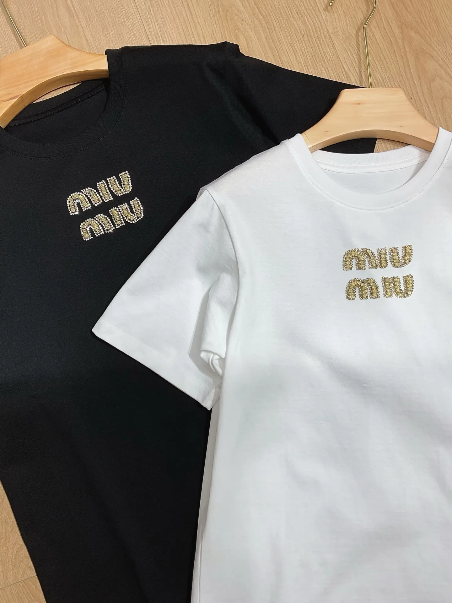 Футболки Женские Miu Miu 11827977