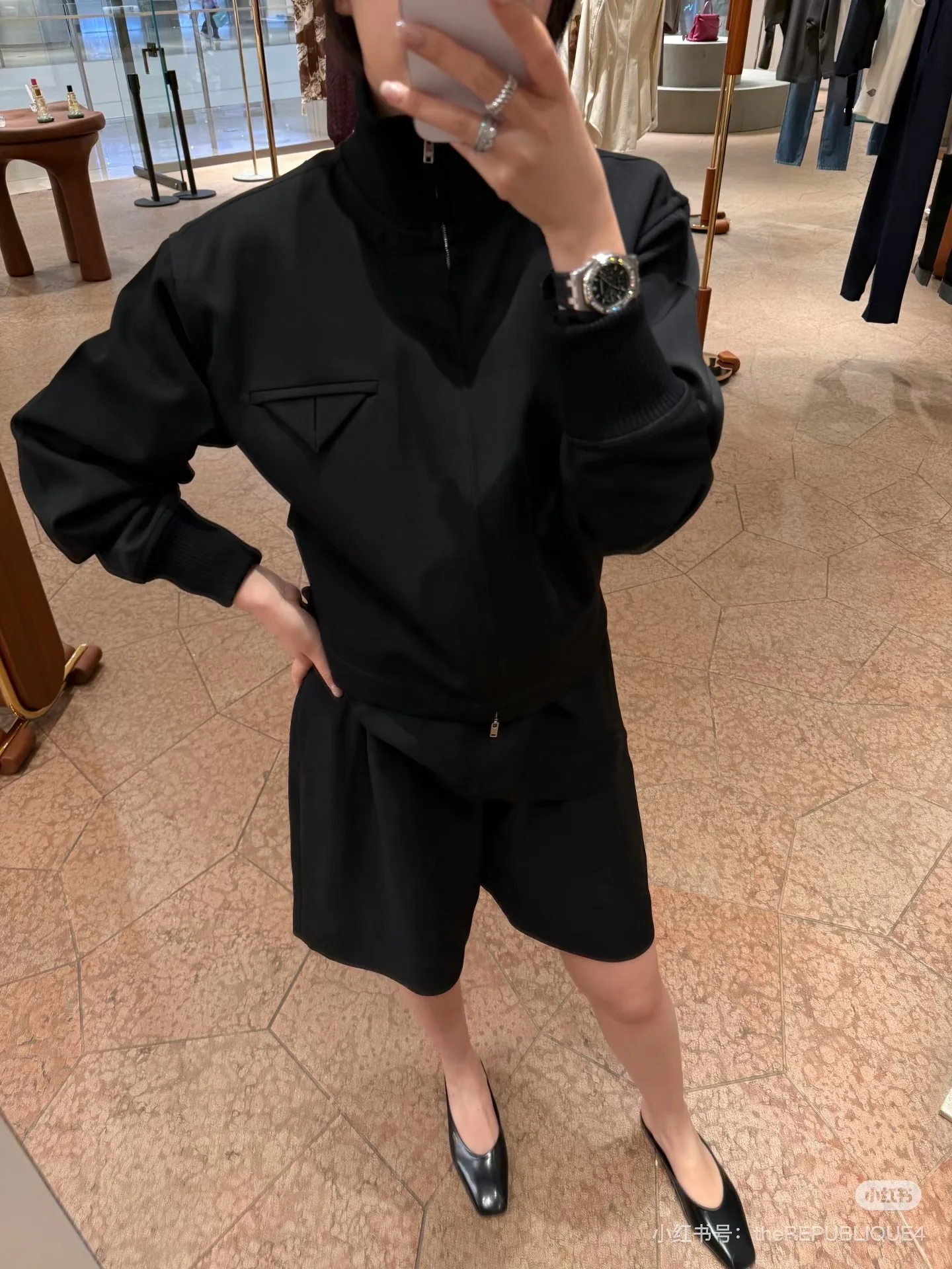 Куртки И Пуховики Женские Bottega Veneta 402823