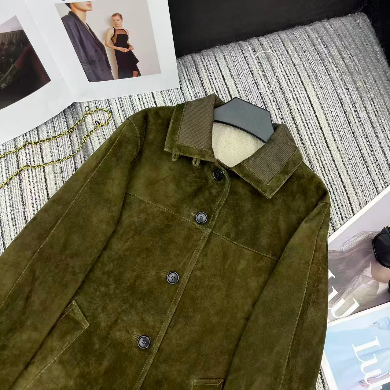 Кожаные Куртки И Дублёнки Женские Loro Piana 2702518