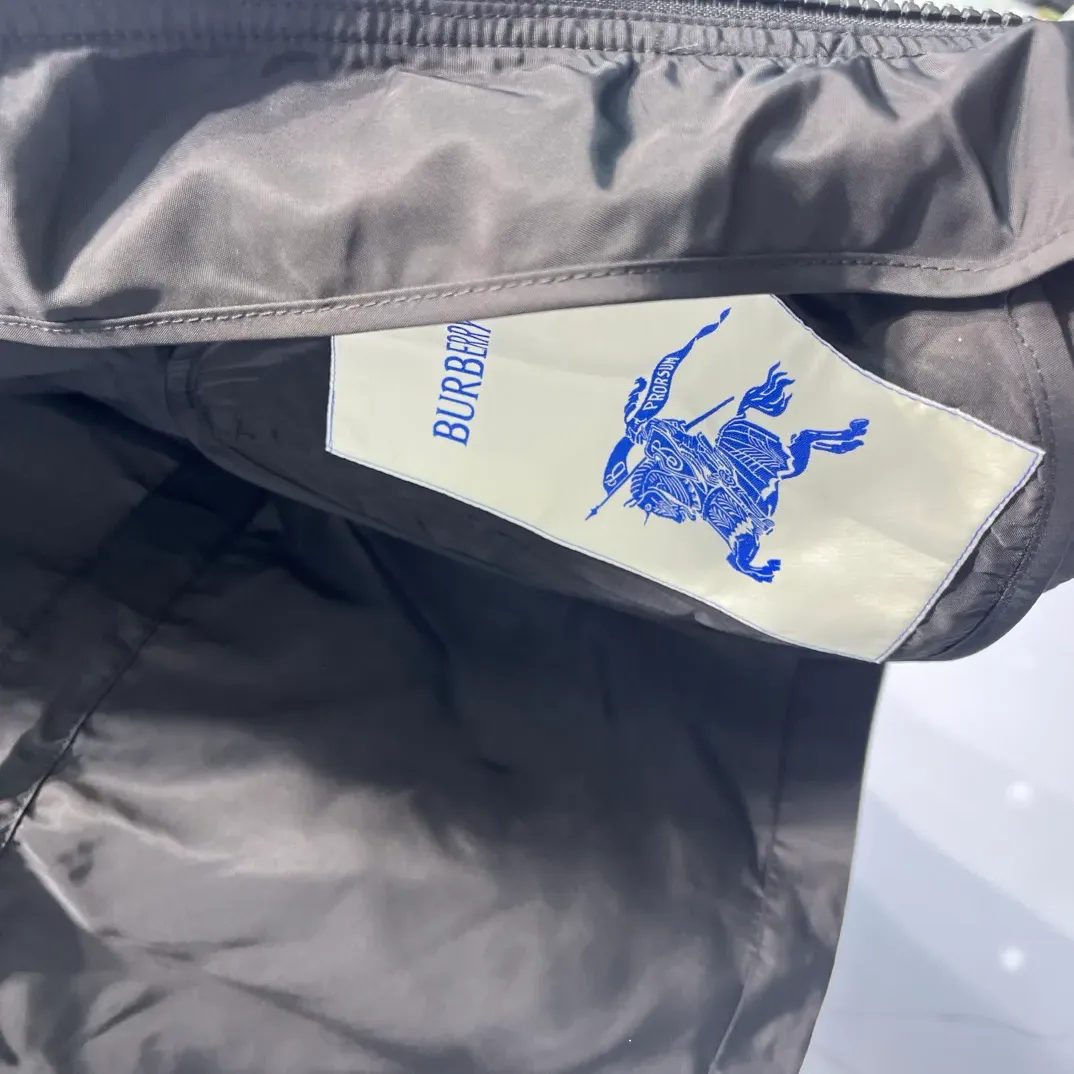 Куртки Женские Burberry Куртки Женские Burberry