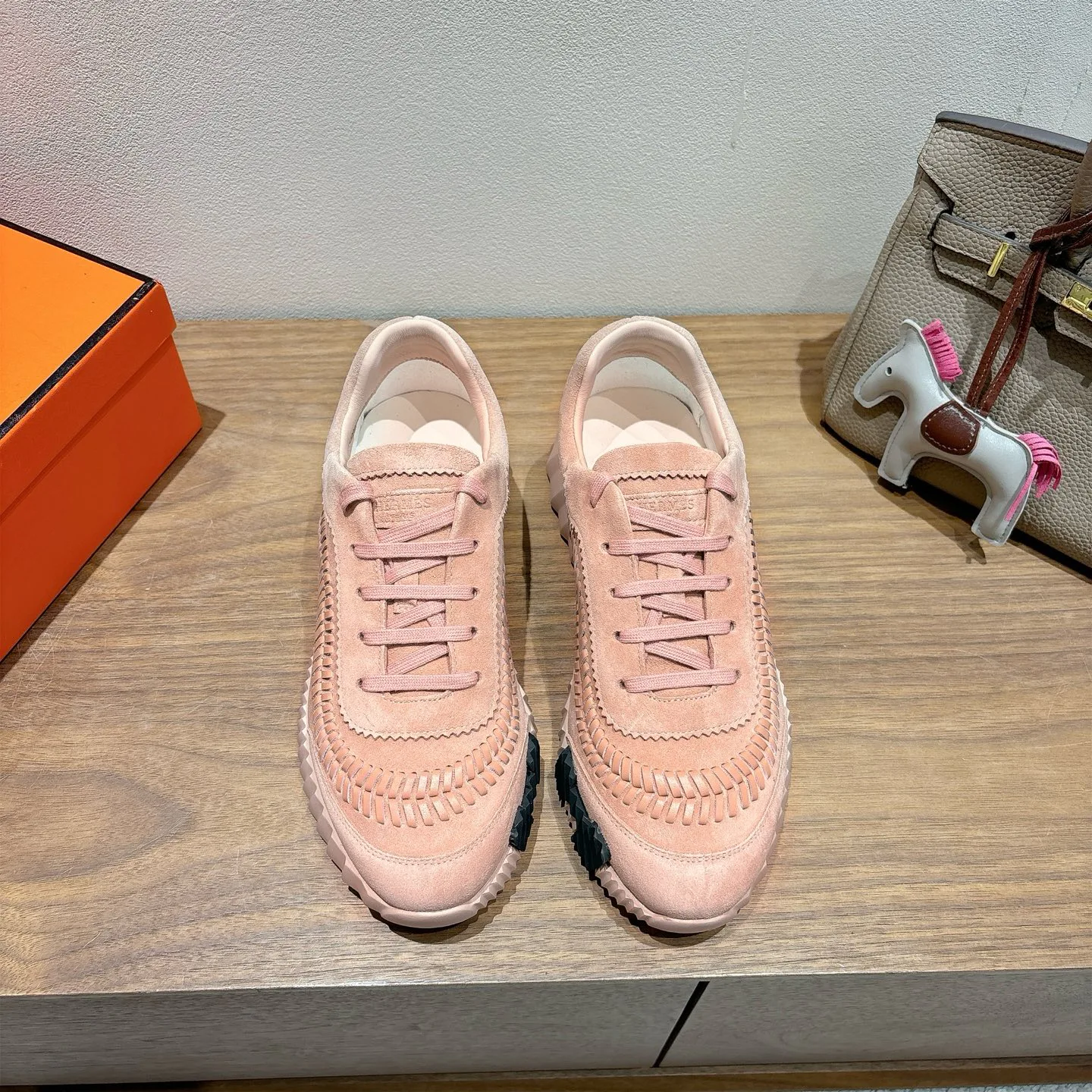 Кроссовки Женские Hermes 10031868