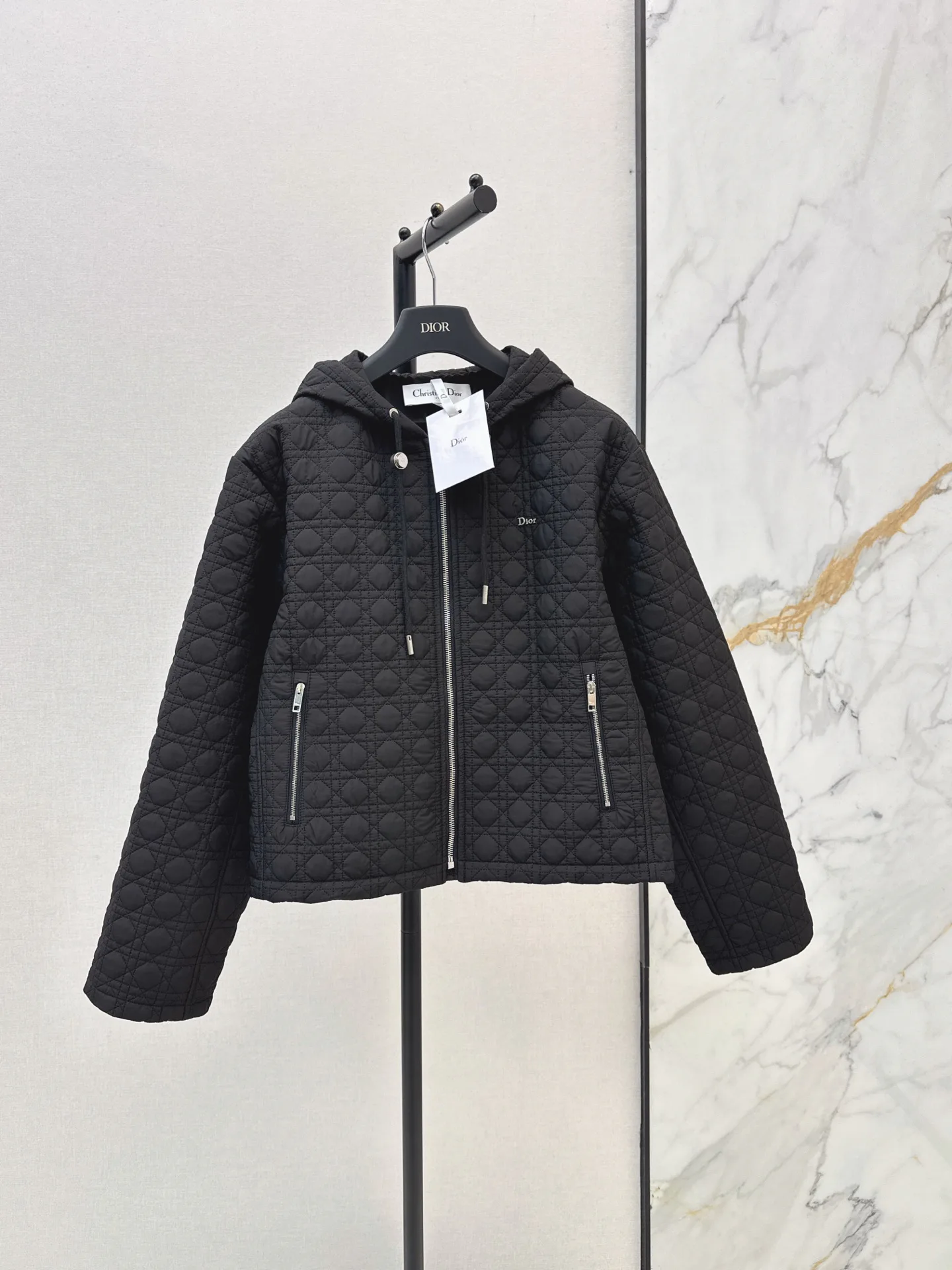 Куртки И Пуховики Женские Christian Dior 18031441