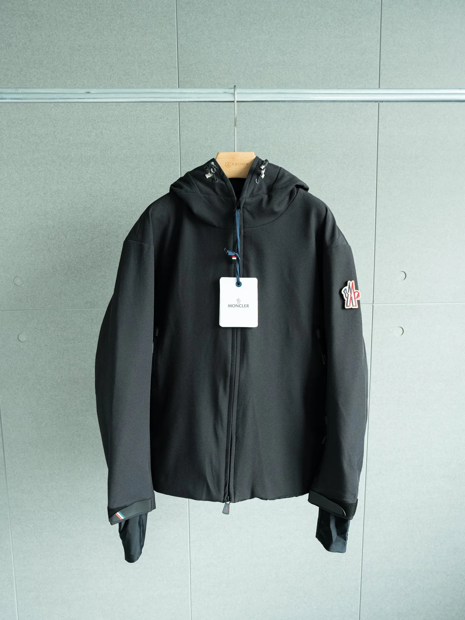 Куртки И Пуховики Мужские Moncler 845937
