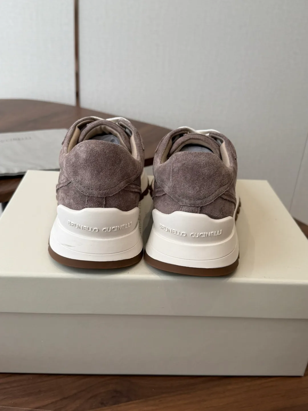 Кроссовки Женские Brunello Cucinelli 17461338