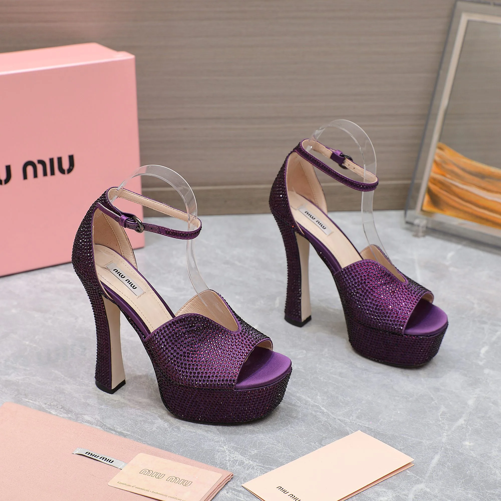 Босоножки Женские Miu Miu 11416357