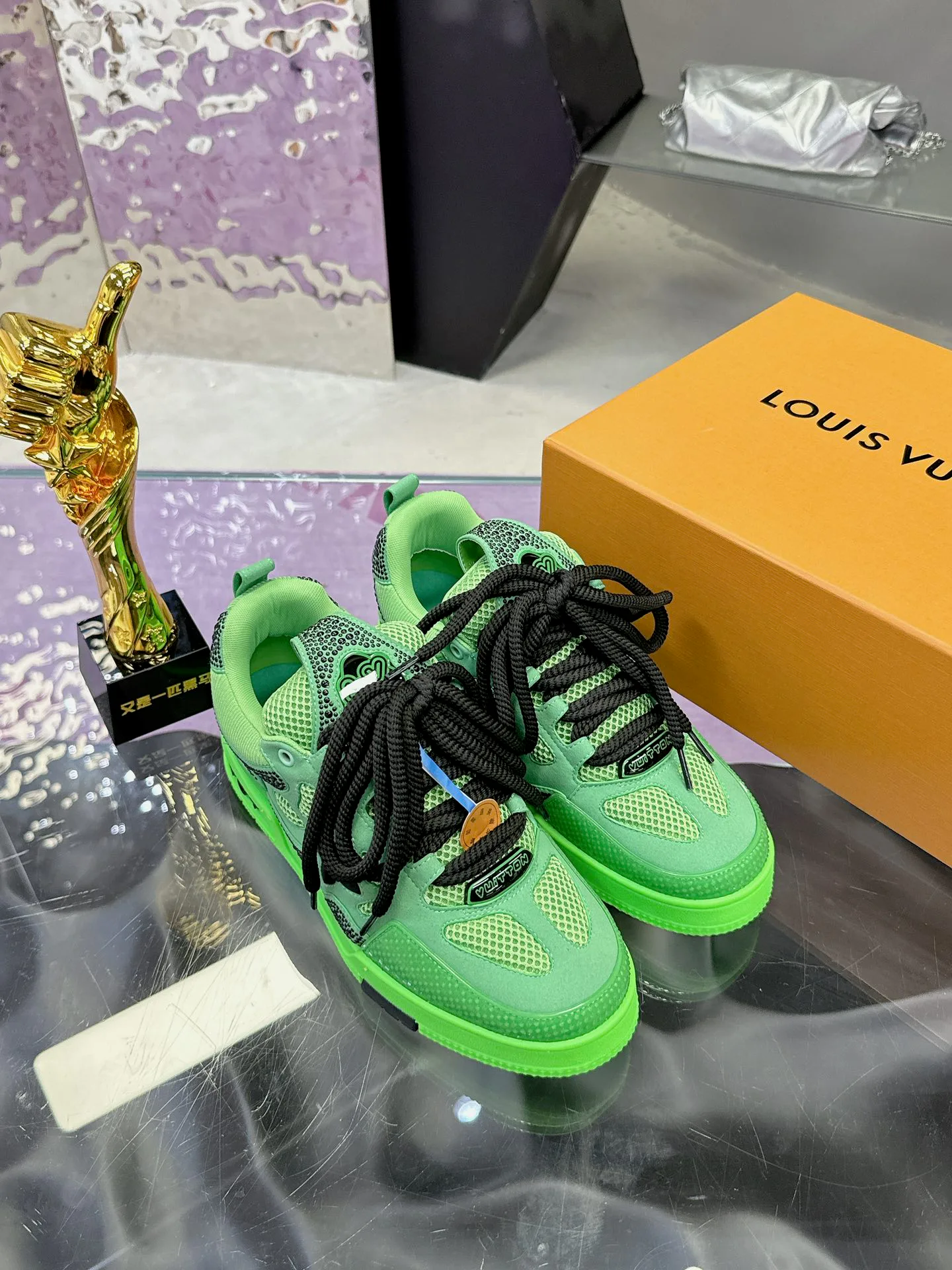 Кроссовки Мужские Louis Vuitton 30208