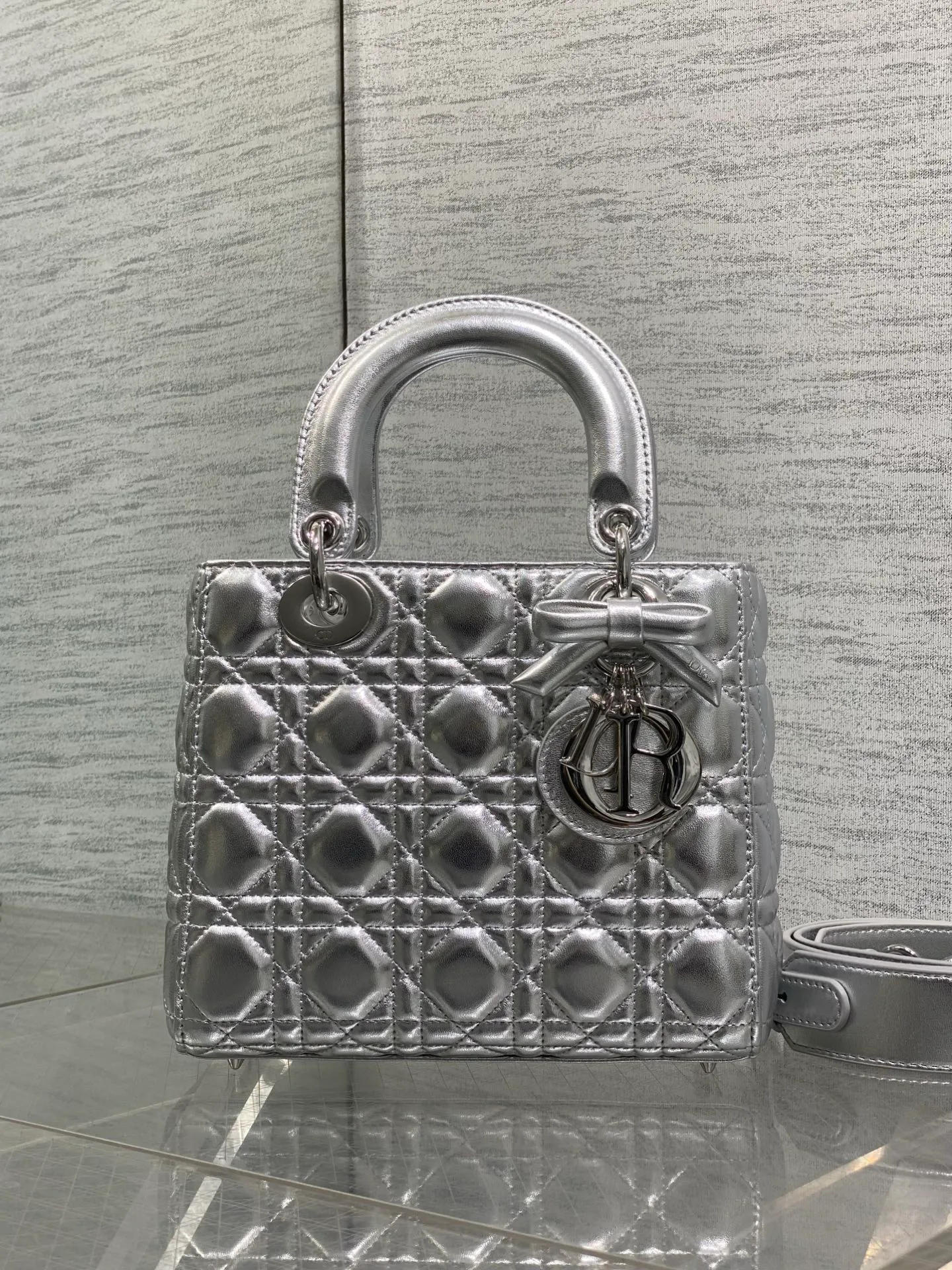 Классические Сумки Женские Christian Dior 17601499